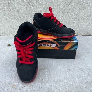 HEELYS